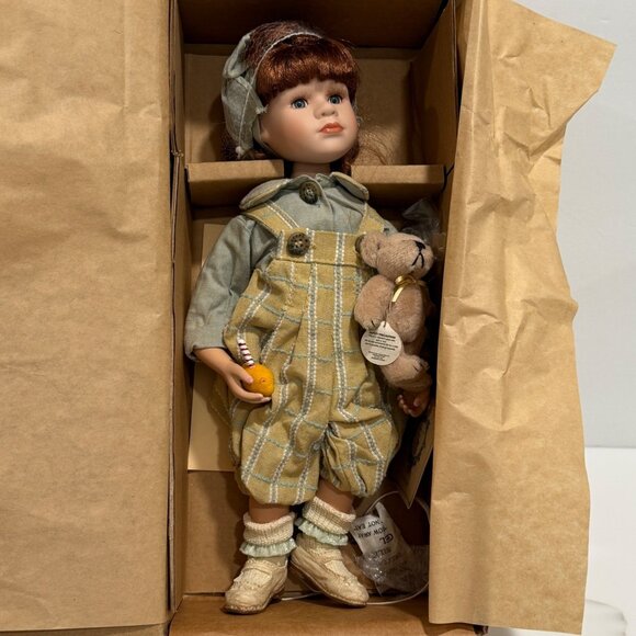 Yesterdays Child Erin Lynn & Squirt 4810 Boyds Collection Porcelain Doll COA NEW - Picture 1 of 11